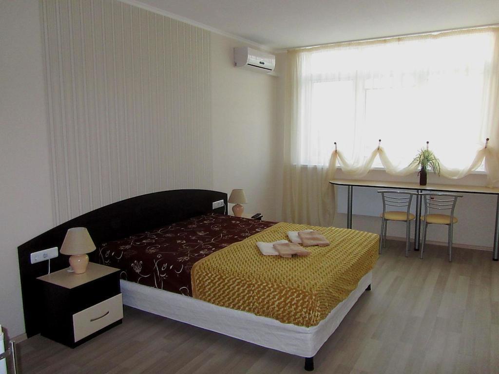 S&M Apartments Киев Стая снимка